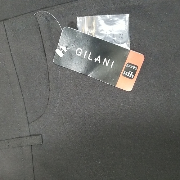 Gilani Dress 3 Button Cuff Hi-Rise Capris - Picture 7 of 9